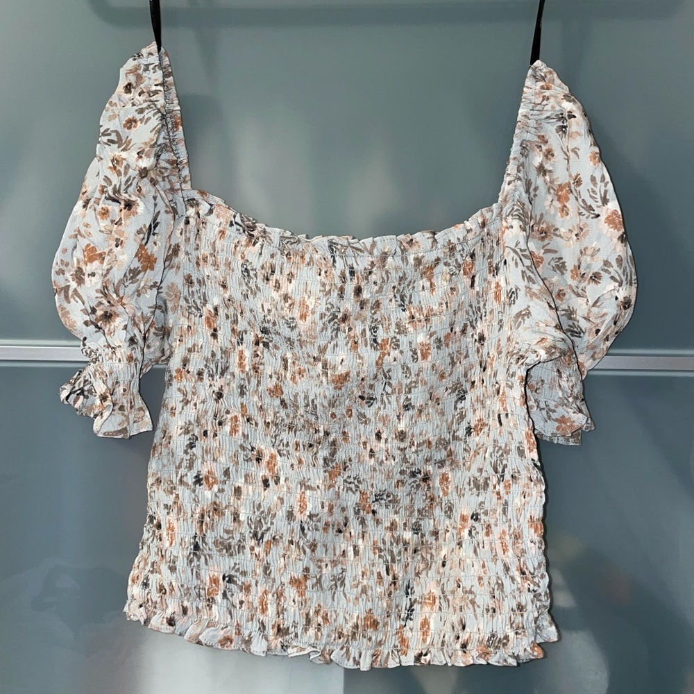 NEW!! Forever 21 woven crop top!